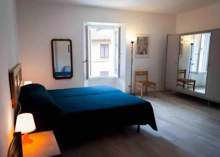 La Casa Del Pino A Due Passi Dal Mandello del Lario